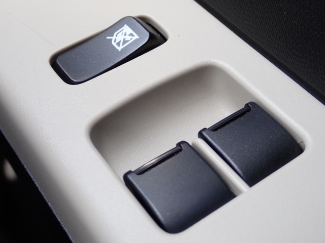 スズキ アルト 660 F  兵庫県の詳細画像 その7