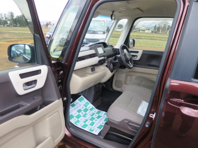 ホンダ N-BOX   山形県の詳細画像 その6