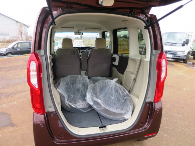 ホンダ N-BOX   山形県の詳細画像 その9