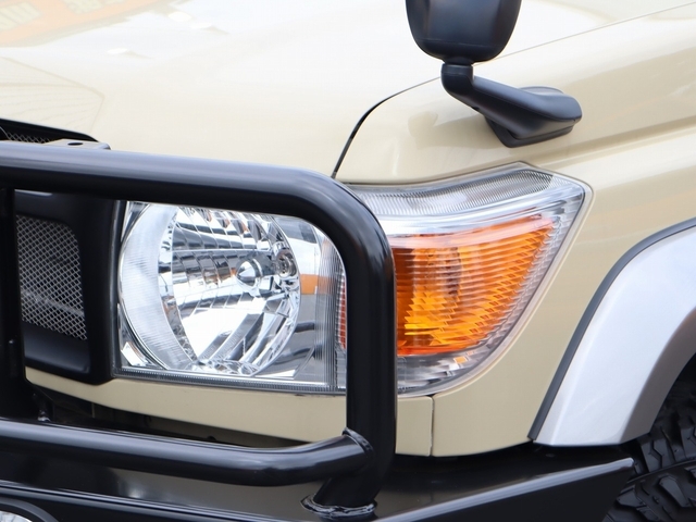 トヨタ ランドクルーザー70   神奈川県の詳細画像 その7