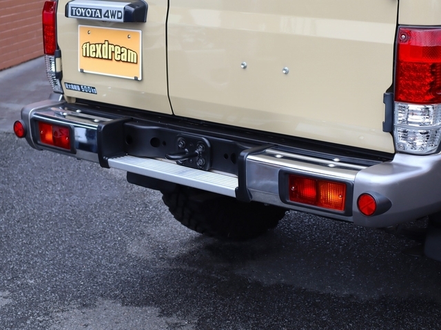 トヨタ ランドクルーザー70   神奈川県の詳細画像 その9