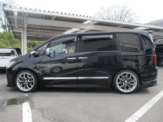 三菱&nbsp;デリカD：5&nbsp;2.4 C2 G プレミアム&nbsp;&nbsp;香川県の詳細画像&nbsp;その8