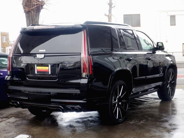 キャデラック エスカレード   東京都の詳細画像 その5