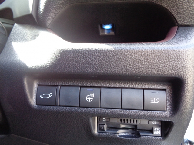 トヨタ RAV4   秋田県の詳細画像 その5