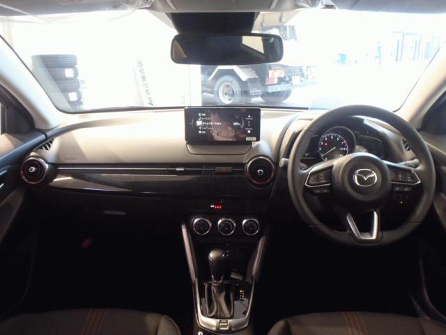 マツダ MAZDA2   新潟県の詳細画像 その4