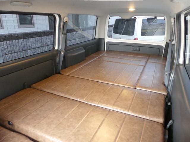 トヨタ ハイエースバン   群馬県の詳細画像 その2