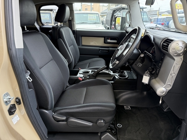 トヨタ FJクルーザー   埼玉県の詳細画像 その7