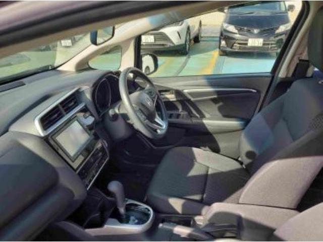 ホンダ&nbsp;フィット&nbsp;1.3 13G L ホンダセンシング&nbsp;&nbsp;新潟県の詳細画像&nbsp;その3