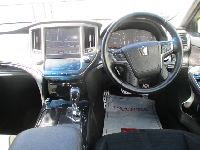 トヨタ クラウン   神奈川県の詳細画像 その4