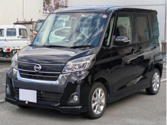 日産ルークス 中古車画像