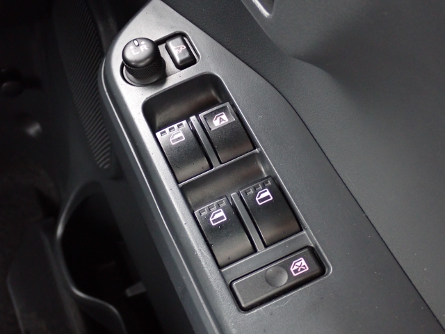 ダイハツ&nbsp;ウェイク&nbsp;660 D&nbsp;&nbsp;兵庫県の詳細画像&nbsp;その9