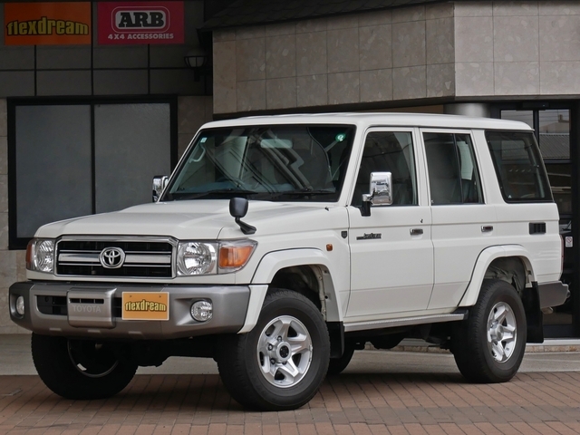 新型車も多数！トヨタ ランドクルーザー70 中古車情報（5ページ