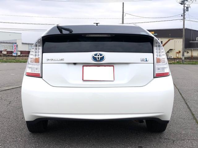 トヨタ プリウス 1.8 S  新潟県の詳細画像 その3
