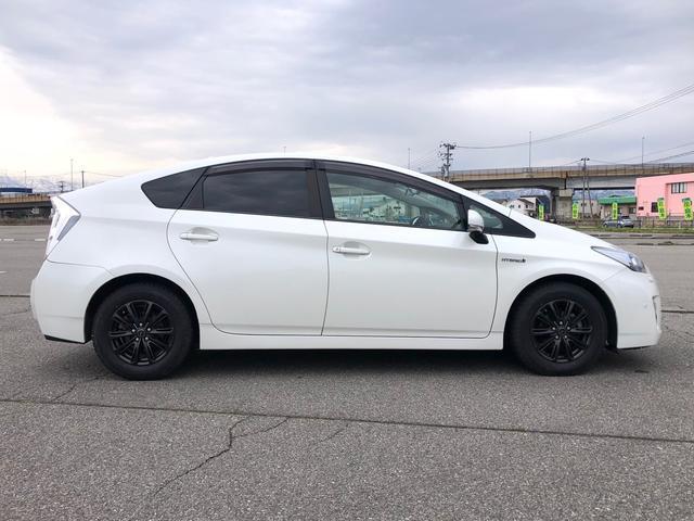 トヨタ プリウス 1.8 S  新潟県の詳細画像 その4