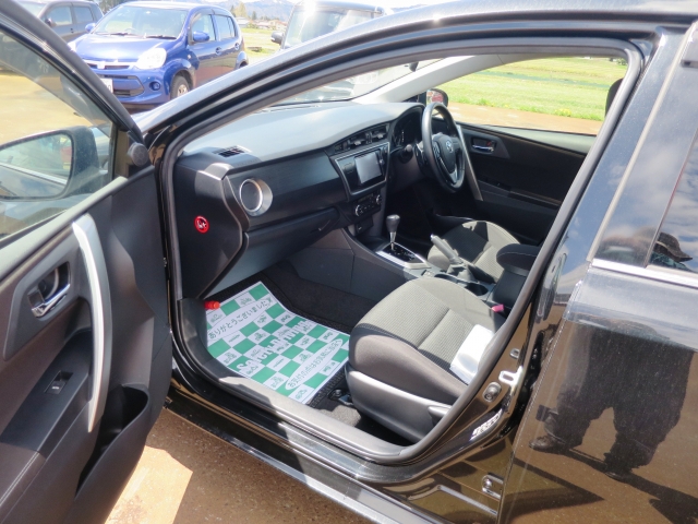 トヨタ オーリス   山形県の詳細画像 その6