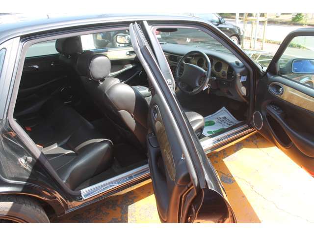 ジャガー XJ   埼玉県の詳細画像 その9