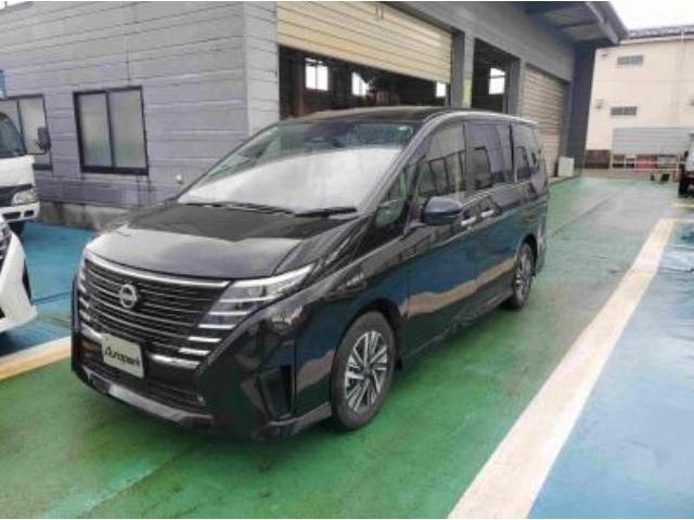 日産 セレナ   新潟県