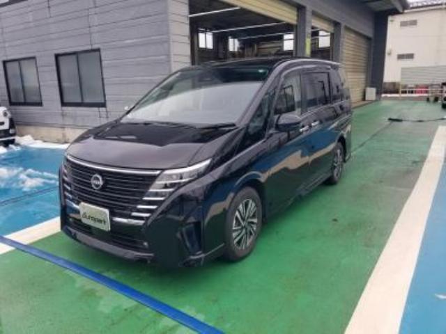 日産 セレナ   新潟県
