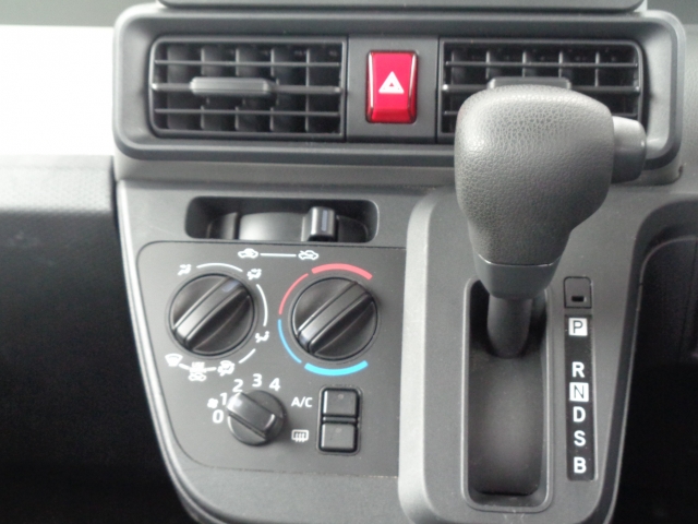 ダイハツ タント   秋田県の詳細画像 その9