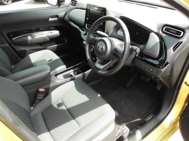 トヨタ アクア 1.5 G  京都府の詳細画像 その2