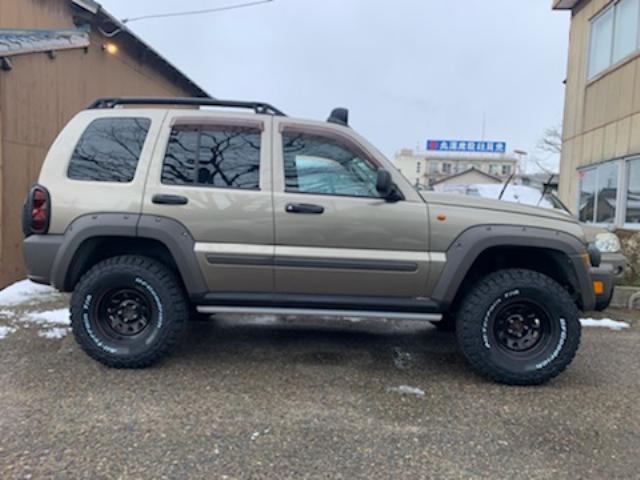 ジープ チェロキー   新潟県の詳細画像 その3