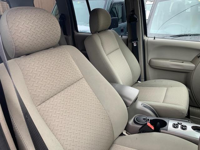 ジープ チェロキー   新潟県の詳細画像 その8