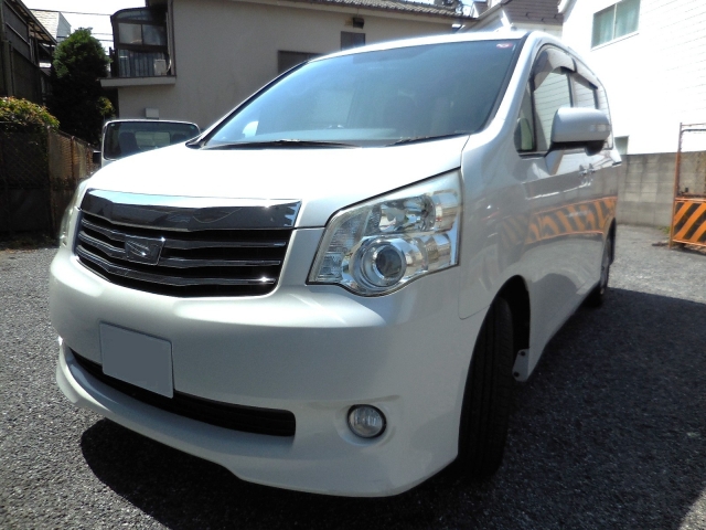 トヨタ ノア 2.0 X スマートエディション  東京都