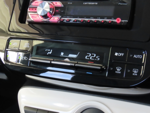 トヨタ プリウス 1.8 S  千葉県の詳細画像 その5