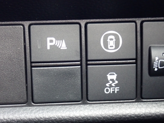 ホンダ フィット 1.3 ベーシック  福岡県の詳細画像 その9