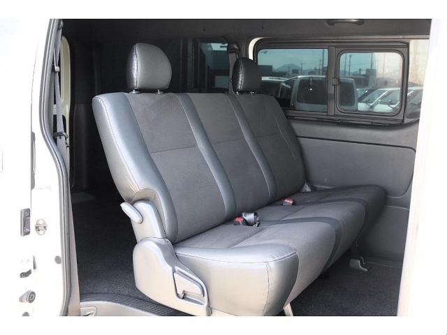 トヨタ ハイエースバン   群馬県の詳細画像 その9