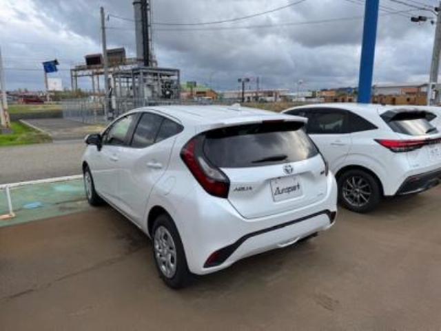 トヨタ アクア 1.5 X  新潟県の詳細画像 その2