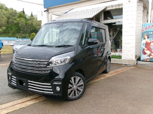 日産ルークス 中古車画像