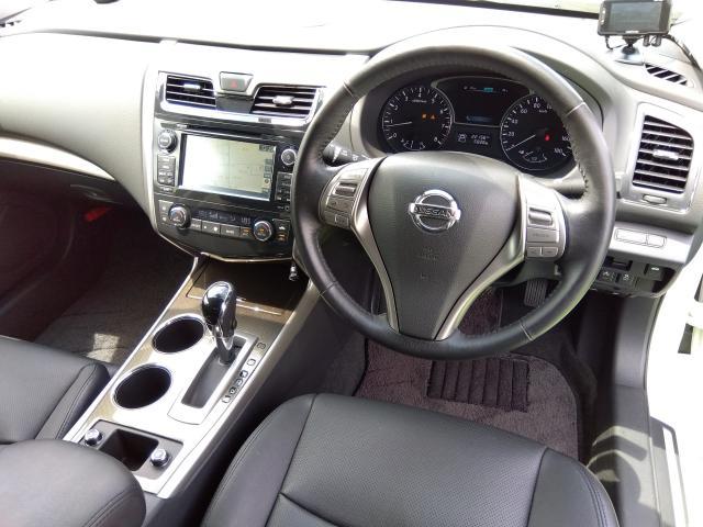 日産 ティアナ 2.5 XV ナビAVMパッケージ  埼玉県の詳細画像 その9