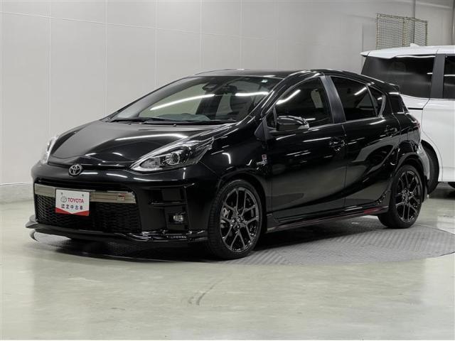 トヨタアクア 中古車画像