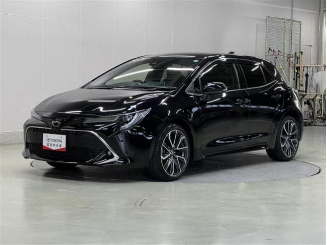 トヨタカローラスポーツ 中古車画像