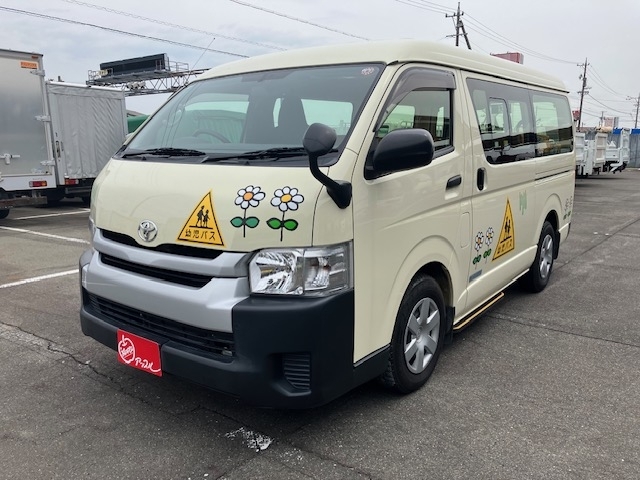 トヨタ ハイエース   愛知県
