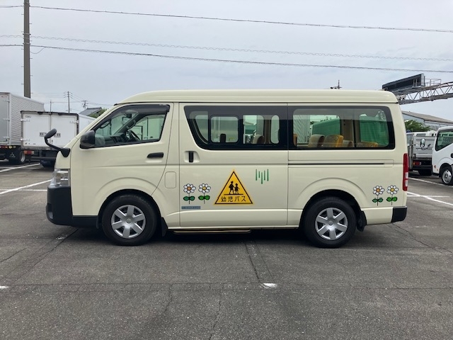 トヨタ ハイエース   愛知県の詳細画像 その5