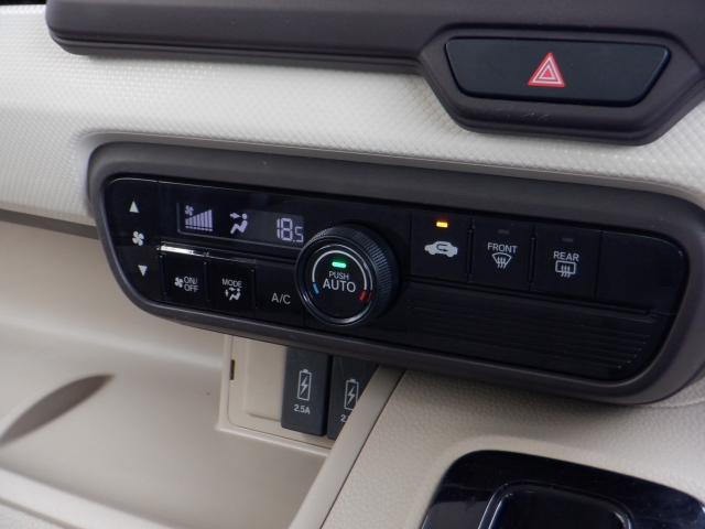 ホンダ&nbsp;N-BOX&nbsp;660 G L ホンダセンシング&nbsp;&nbsp;兵庫県の詳細画像&nbsp;その7