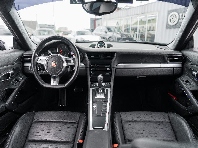 ポルシェ 911 カレラ  神奈川県の詳細画像 その3