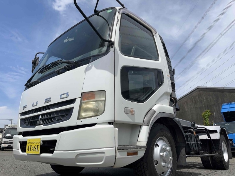 三菱 ファイター   神奈川県