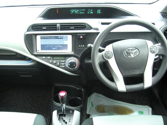 トヨタ&nbsp;アクア&nbsp;1.5 S&nbsp;&nbsp;愛媛県の詳細画像&nbsp;その6