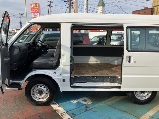 マツダ ボンゴバン 1.8 DX 低床  新潟県の詳細画像 その5