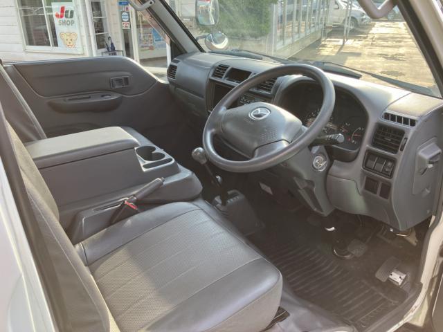 マツダ ボンゴバン 1.8 DX 低床  新潟県の詳細画像 その8