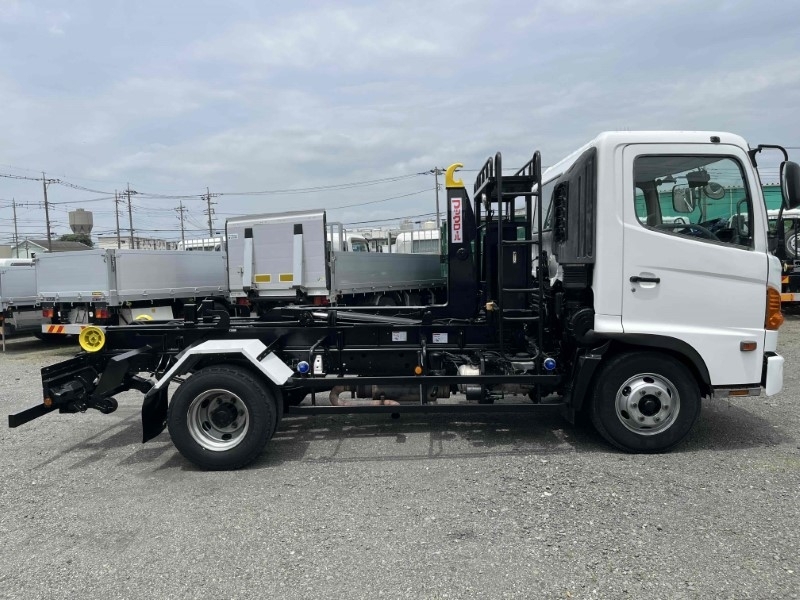 日野自動車 レンジャー   神奈川県の詳細画像 その3