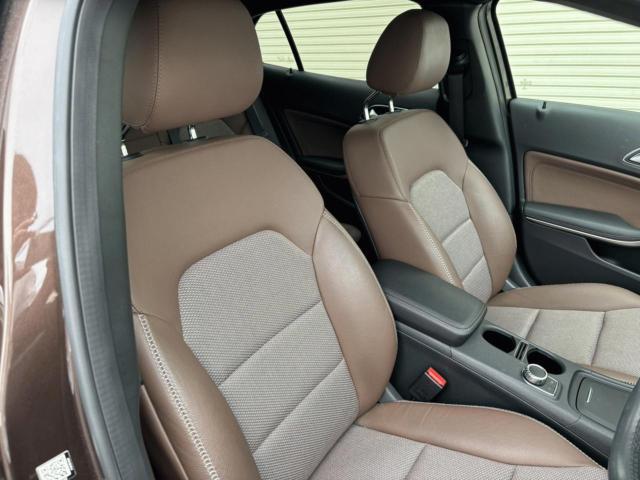 メルセデス・ベンツ GLAクラス   新潟県の詳細画像 その8