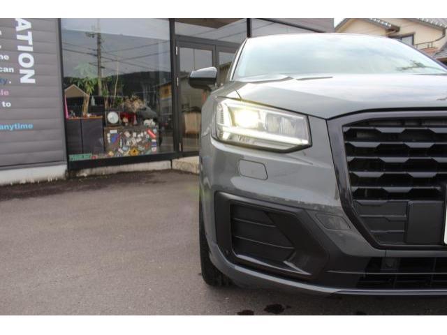 アウディ Q2 ハッシュタグ ブラック スタイリング  香川県の詳細画像 その8