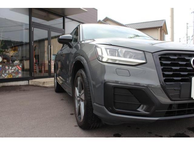 アウディ Q2 ハッシュタグ ブラック スタイリング  香川県の詳細画像 その9