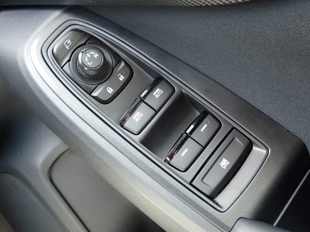 スバル インプレッサスポーツ   福岡県の詳細画像 その8