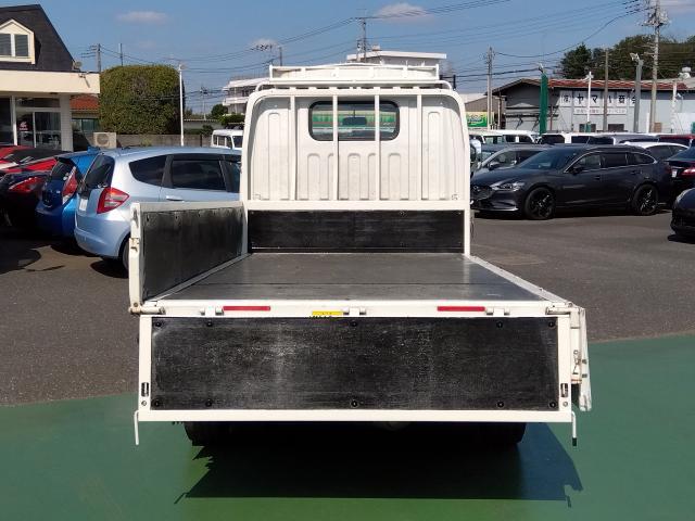 三菱 キャンター   埼玉県の詳細画像 その5