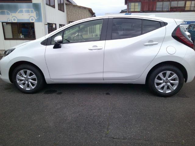 トヨタ アクア 1.5 X  新潟県の詳細画像 その8